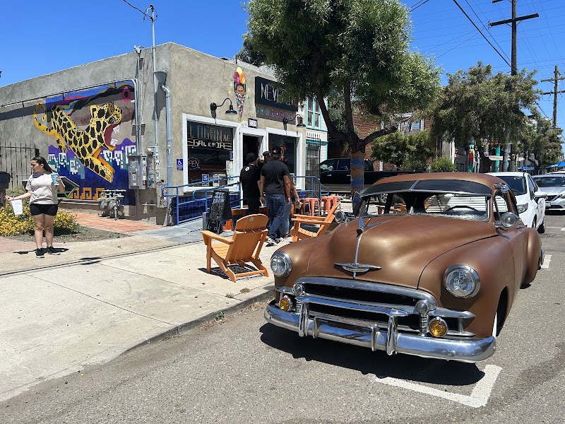 Logan Ave Galeria de Arte