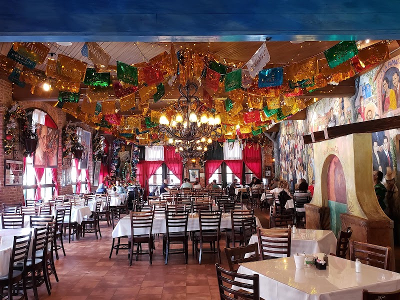 Mi Tierra Cafe y Panaderia