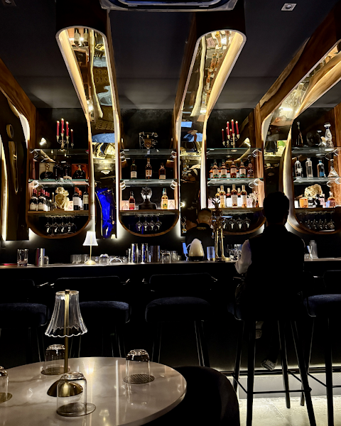 Cinco Cero Dos Speakeasy Lab