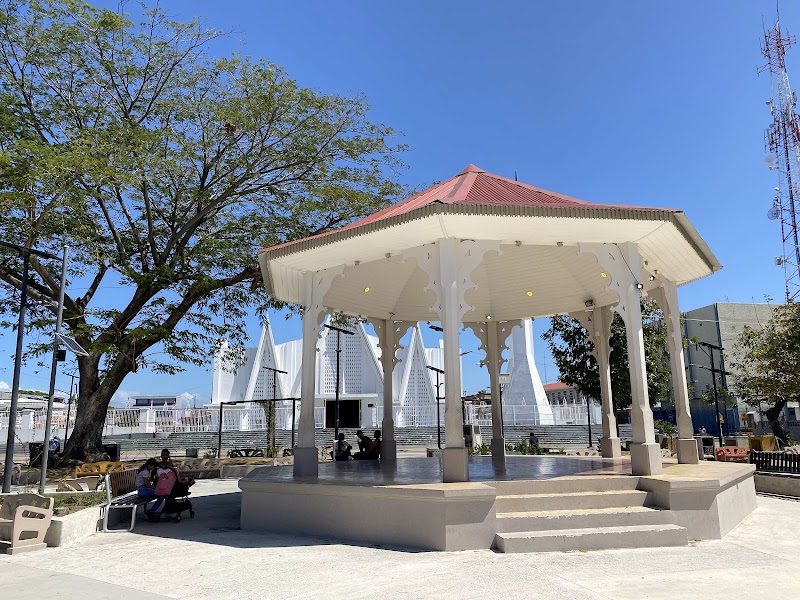 Parque Mario Cañas Ruiz