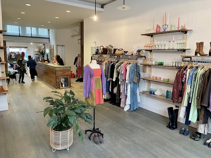 Seven Wonders Collective (Williamsburg)